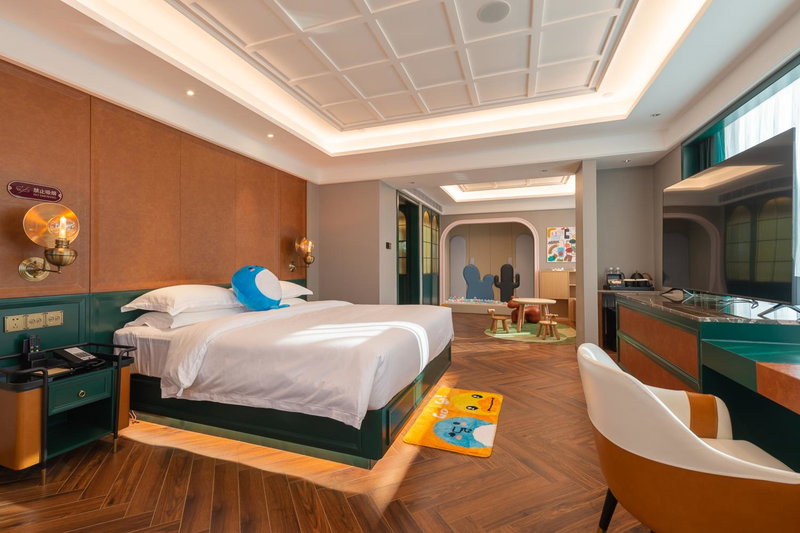 ELITE International Hotel Taikoo Hui Plaza Gangding Metro Station Branch - Free Shuttle Bus to Canton Fair Complex During Canton Fair Period & Overseas Buy, Guangzhou, China