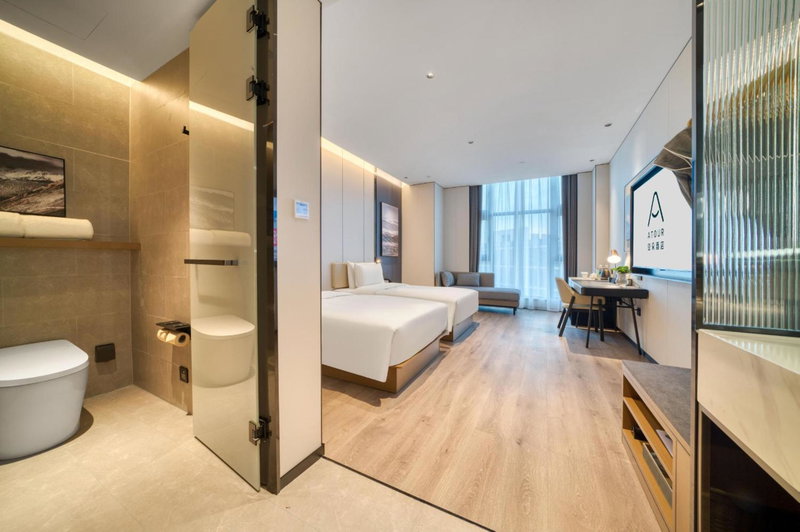 Atour Hotel Hangzhou Jiubao Passenger Transport Center Jiutian Huanbei, Hangzhou, China
