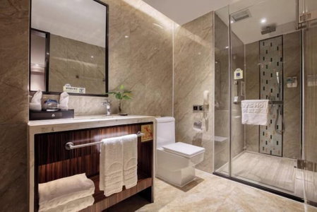 Days Hotel by Wyndham Guilin, Guilin, China