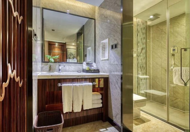 Days Hotel by Wyndham Guilin, Guilin, China