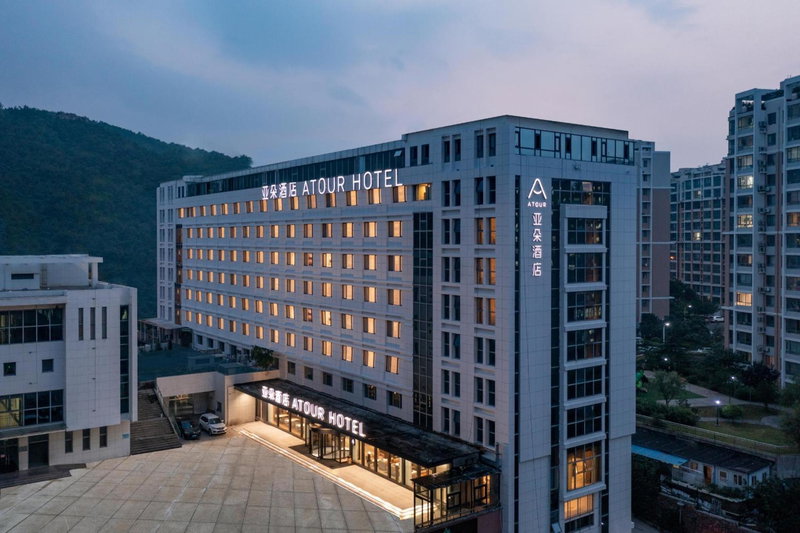 Atour Hotel Qingdao Laoshan District Shilaoren Beach, Qingdao, China