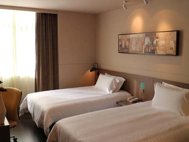 Jinjiang Inn Select Xining West Wusi Road New Hualian Square, Xining, China
