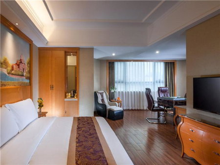 Vienna International Hotel (Shen Zhen Buji Dafen shop), Shenzhen, China