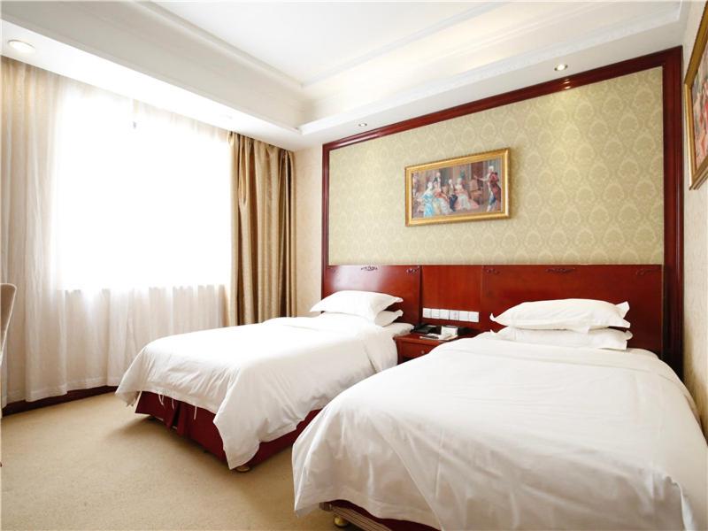 Vienna Hotel Suzhou Luokou Furniture Store, Suzhou, China