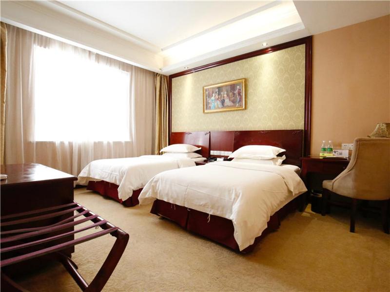 Vienna Hotel Suzhou Luokou Furniture Store, Suzhou, China