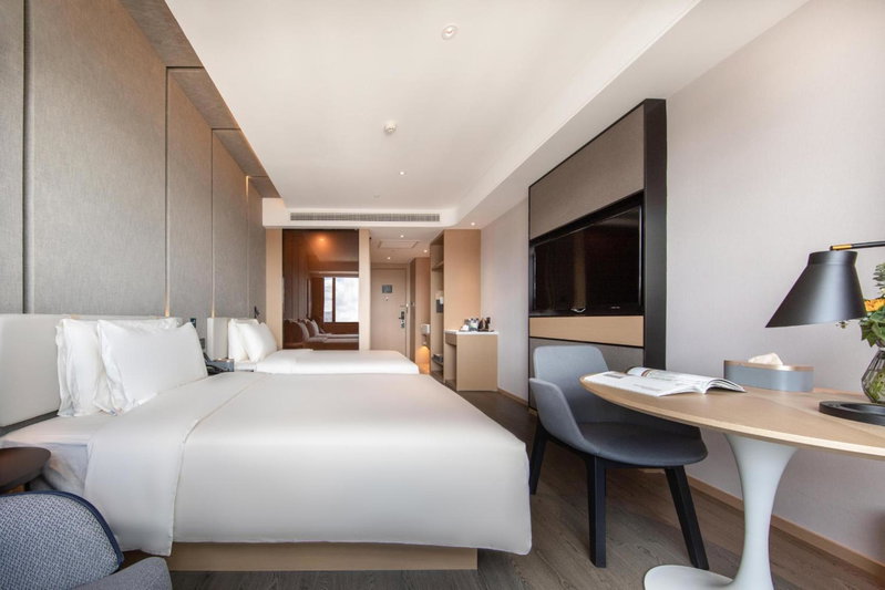 Atour Hotel Kunming West Renmin Road Daguan, Kunming, China