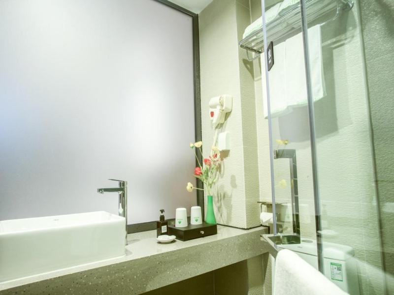 GreenTree Inn Haikou Haixiu Middle Road, Haikou, China