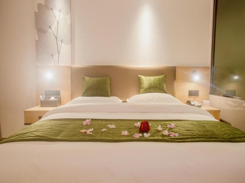 GreenTree Inn Haikou Haixiu Middle Road, Haikou, China
