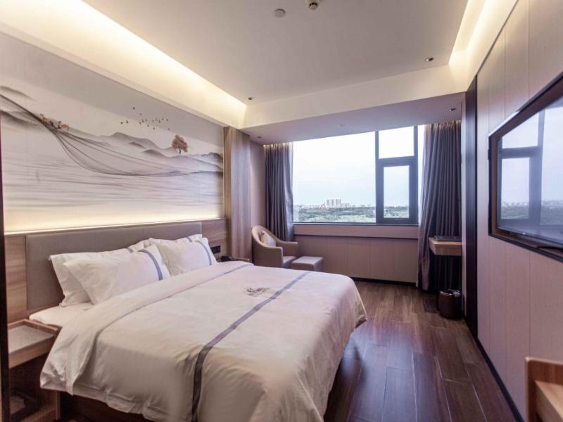 GreenTree Inn Shenzhen Buji Changlong Subway Station, Shenzhen, China