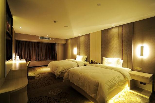 Lavande Hotel Guiyang Huaguoyuan Shopping Mall, Guiyang, China