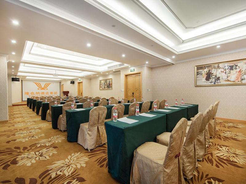 Vienna International Hotel Fuzhou Cangshan Wanda, Fuzhou, China