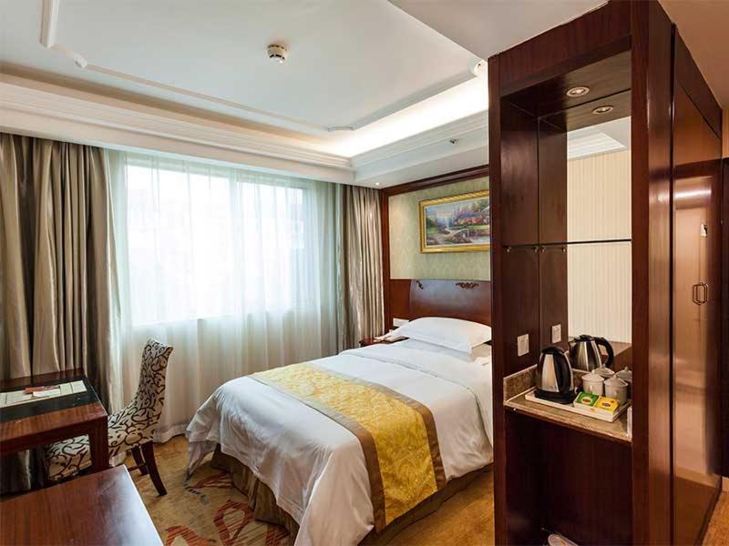 Vienna Hotel Nanjing Longjiang, Nanjing, China