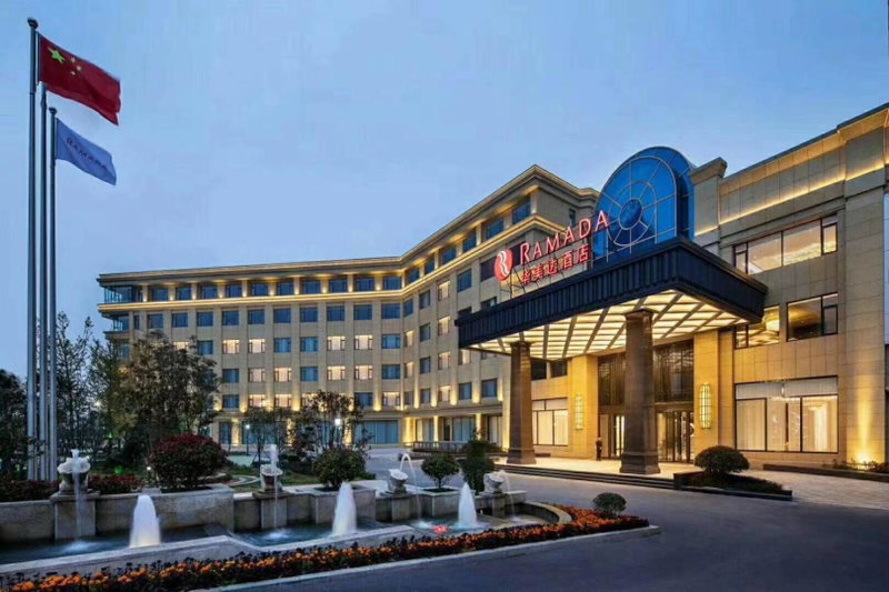 Ramada Wyndham Zhengzhou Xinzheng, Xinzheng, China