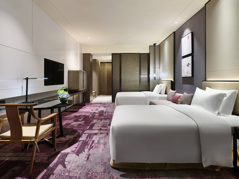 Crowne Plaza Wuxi Lake View by IHG, Wuxi, China