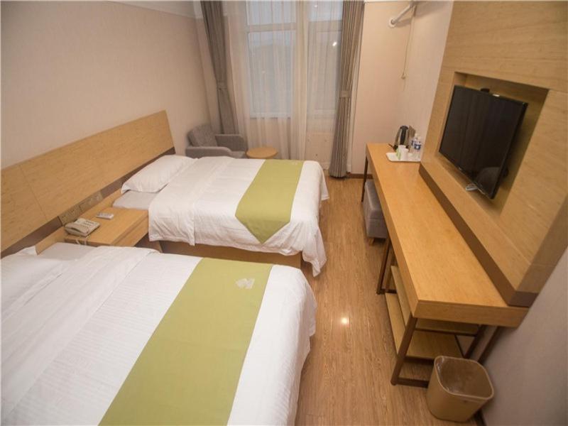 Green Alliance Chengde City Shuangqiao District Summer Resort Hotel, Chengde, China