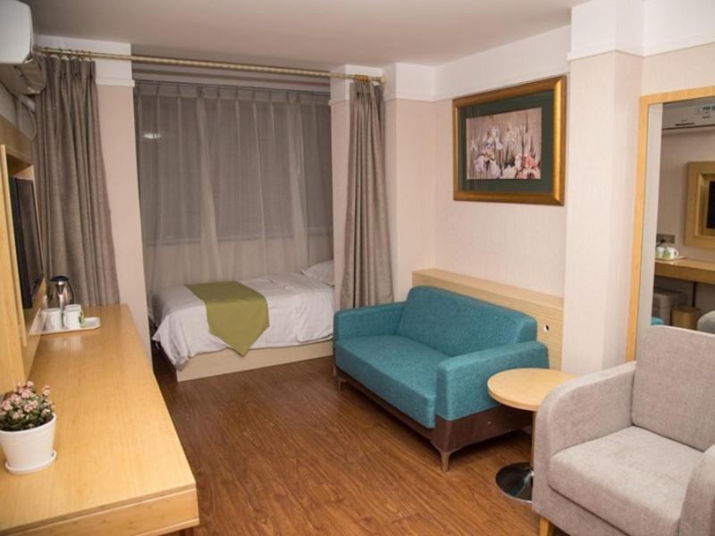 Green Alliance Chengde City Shuangqiao District Summer Resort Hotel, Chengde, China