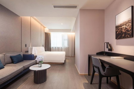 Atour Hotel Nantong Jinsha, Nantong, China