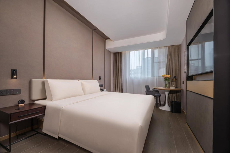 Atour Hotel Nantong Jinsha, Nantong, China