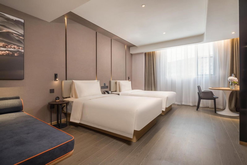Atour Hotel Nantong Jinsha, Nantong, China