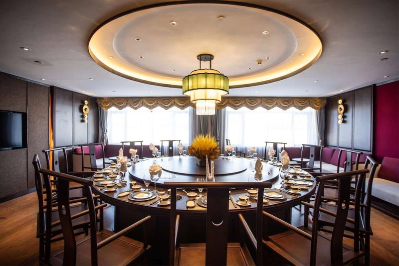 Ramada by Wyndham Diqing, Deqin, China