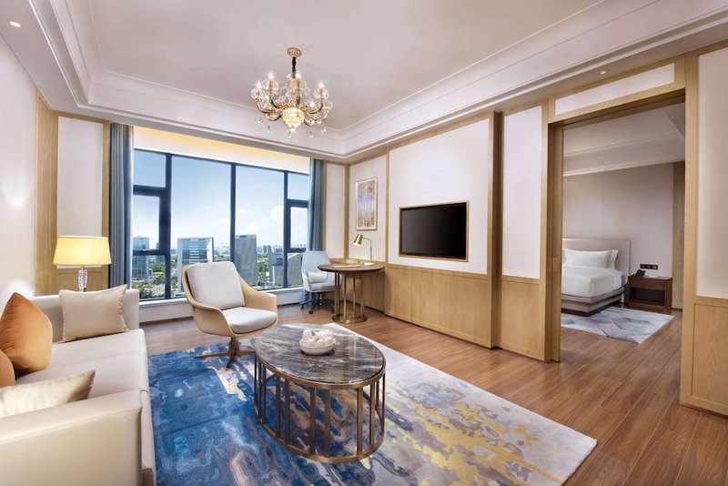 Ramada Plaza by Wyndham Dongguan Songshan Lake, Dongguan, China