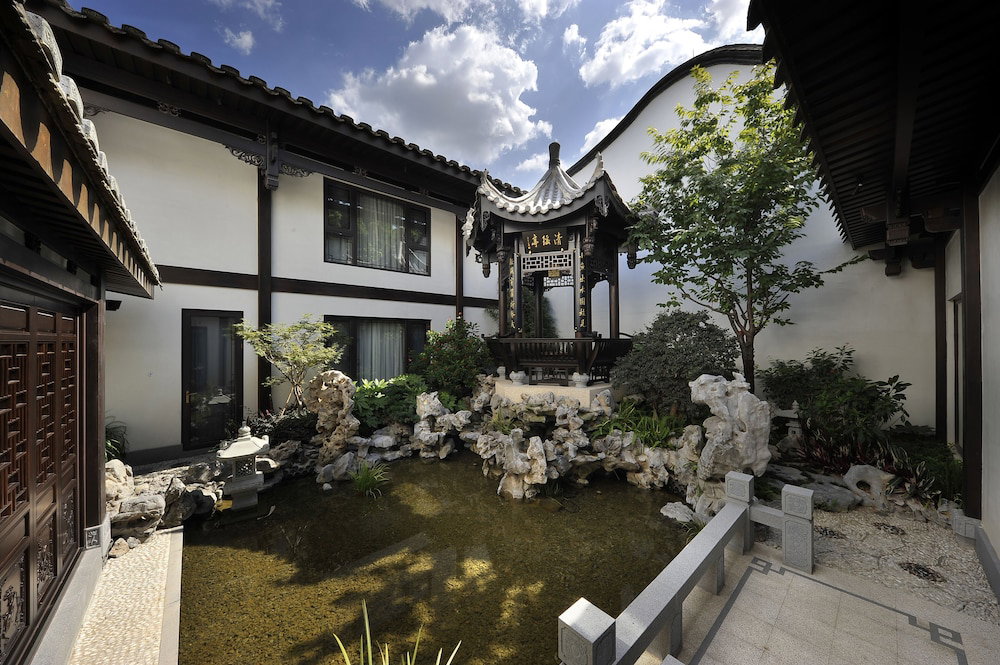 San Po Hotel, China