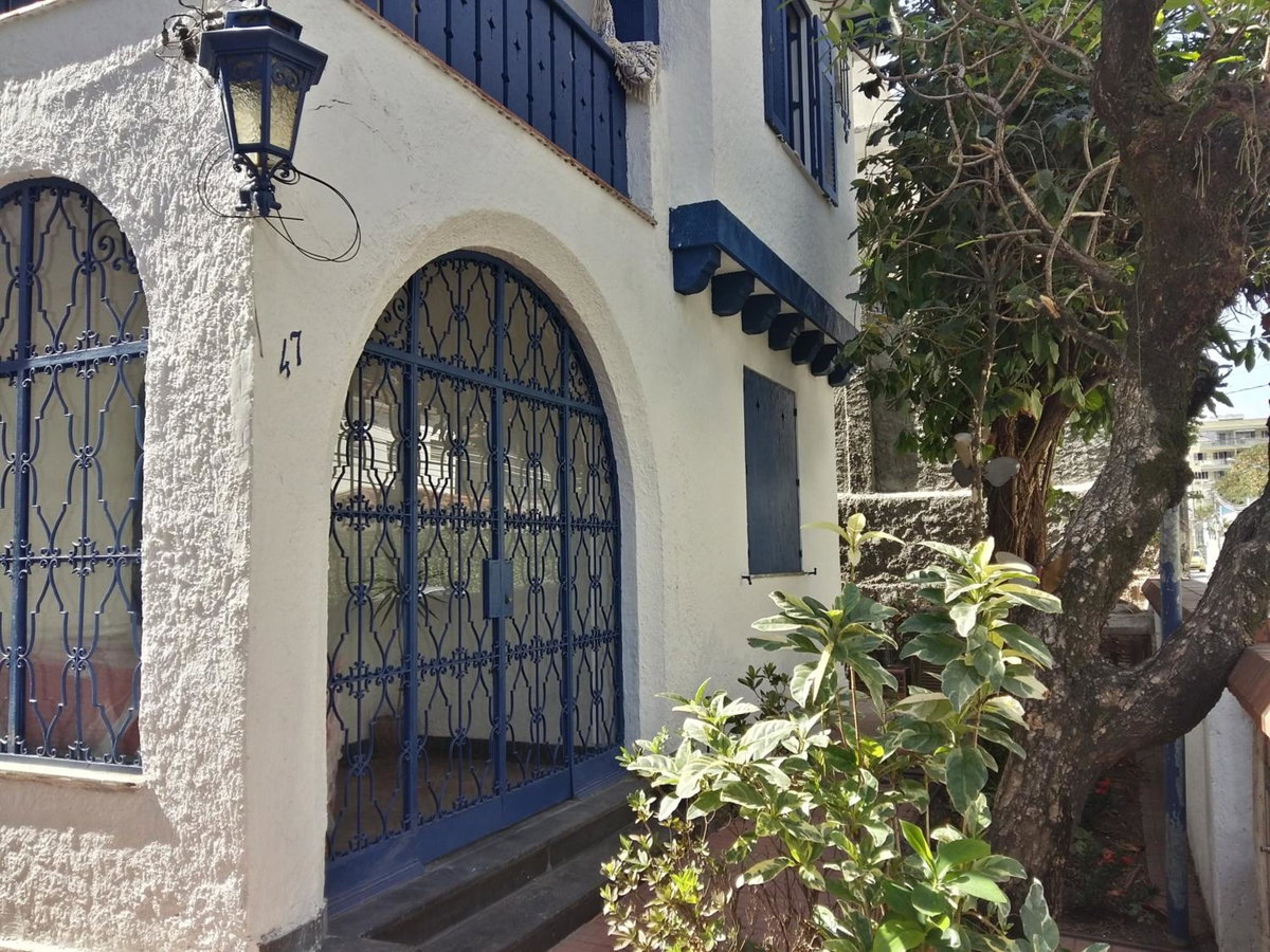 Farfalla Guest House, Бразилия