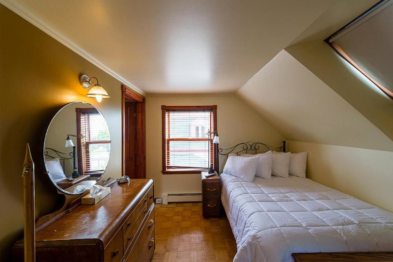 Auberge Mr James, Rivière-du-Loup, Canada