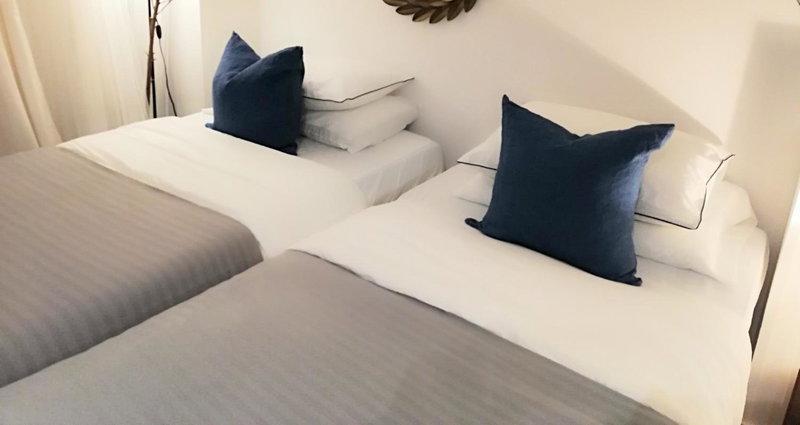 Stylish Downtown Toronto Residential Hotel, Toronto, Canada