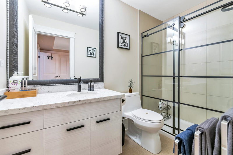 Boutique, Vancouver, Canada
