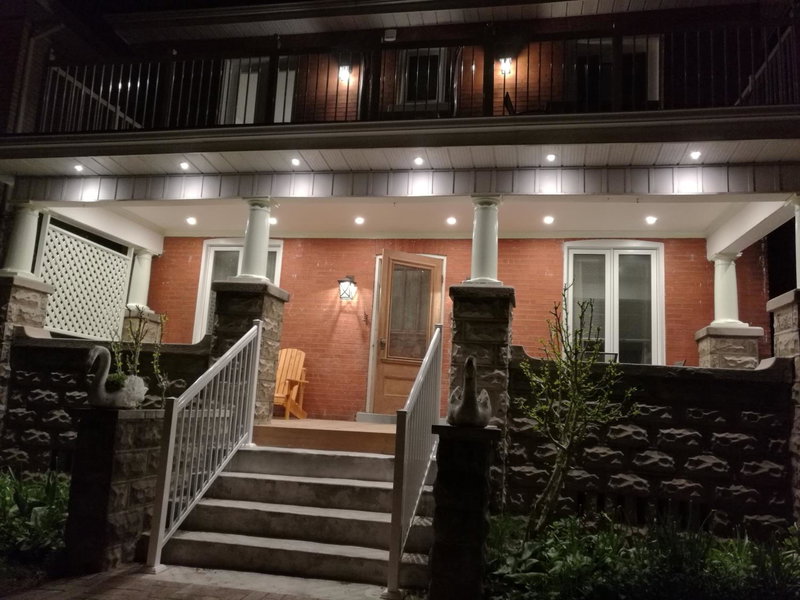 Ambassador's Inn Next Door, Stratford, Canada