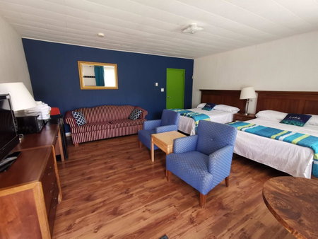All Tucked Inn, Waubaushene, Canada