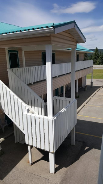 Pines Motel, Hinton, Canada
