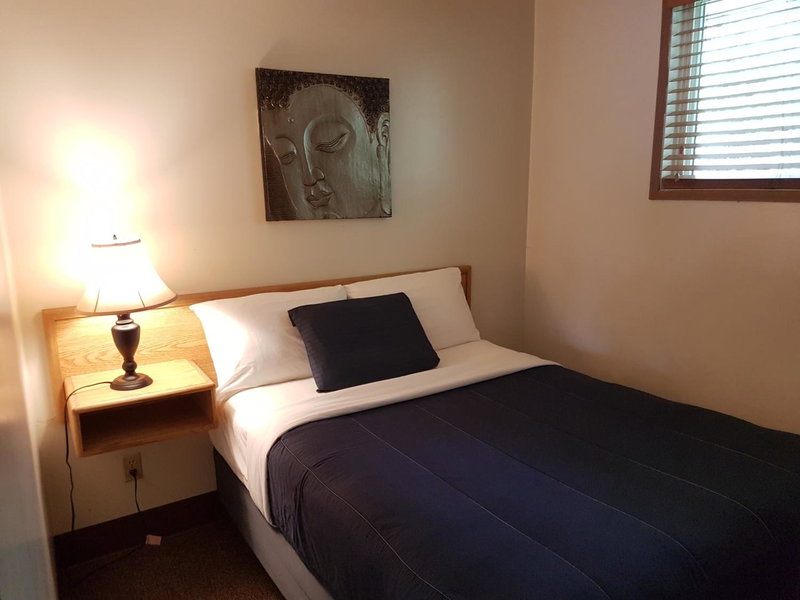 Pines Motel, Hinton, Canada
