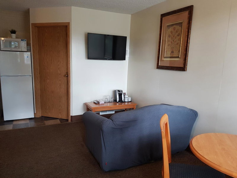 Pines Motel, Hinton, Canada
