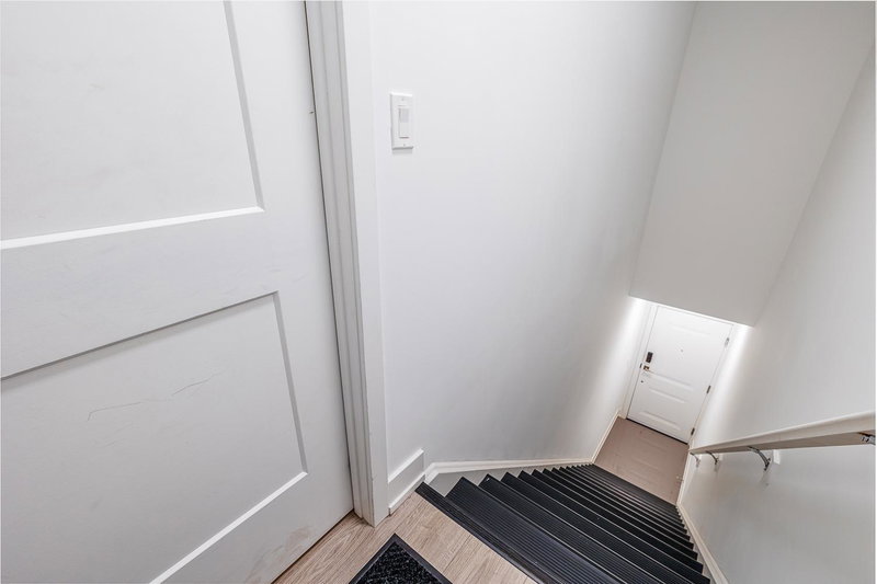 Exquisite 2 Bedroom Apt, mins to the falls., Niagara Falls, Canada