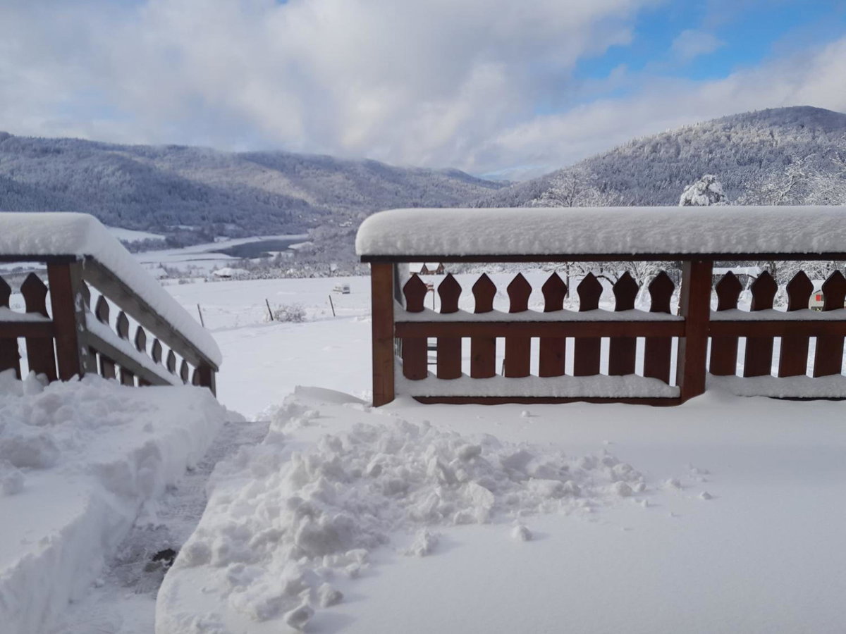 Hotel · ORLIK - pokoje gościnne, Uście Gorlickie