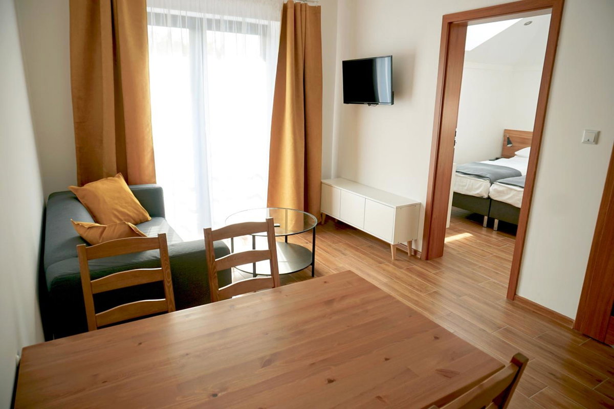Simar, Poland