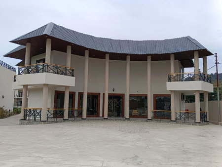 Shervani Pebbles & Pines Resort & Spa, Corbett, Rāmnagar, India