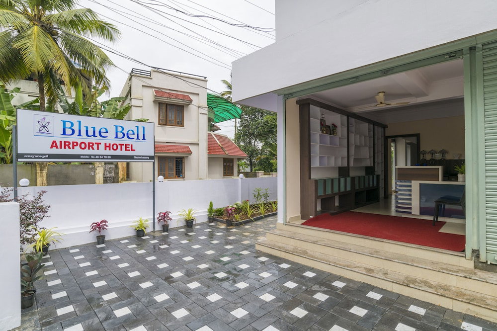 Blue Bell Airport Hotel, India