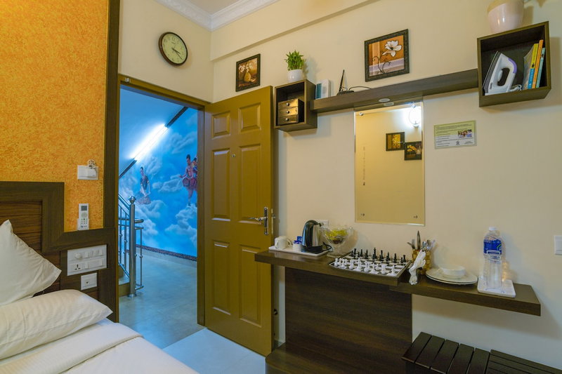 Blue Bell Airport Hotel, Aluva, India