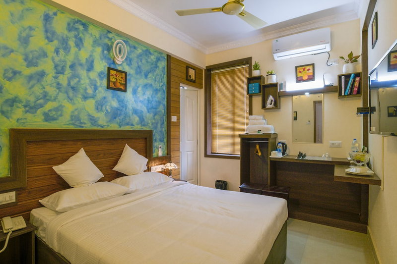 Blue Bell Airport Hotel, Aluva, India