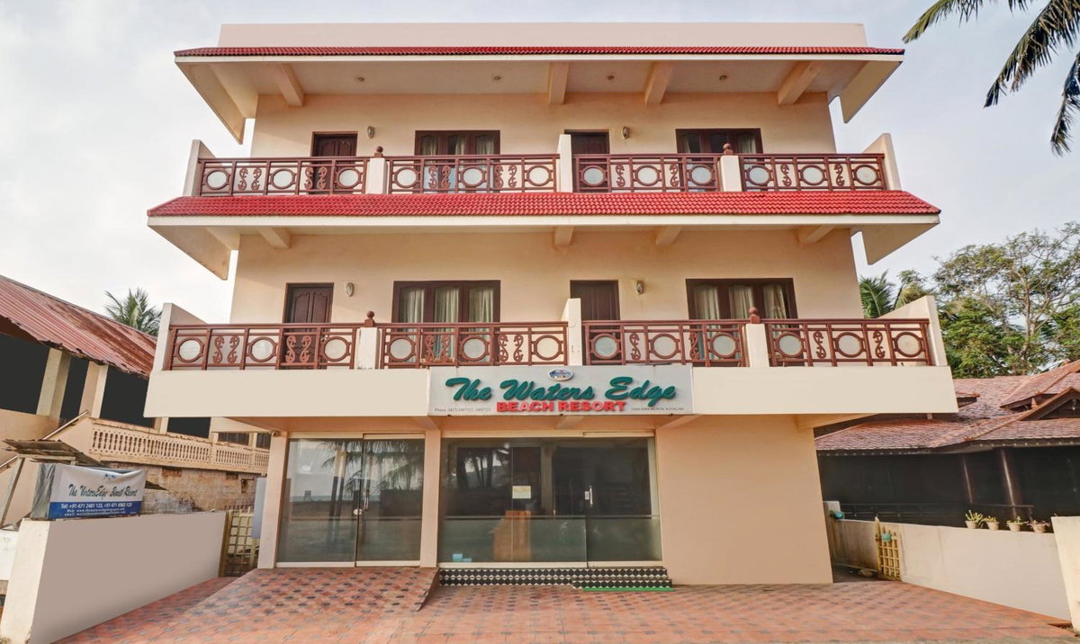 Itsy Hotels The Waters Edge Beach Resort, Indien