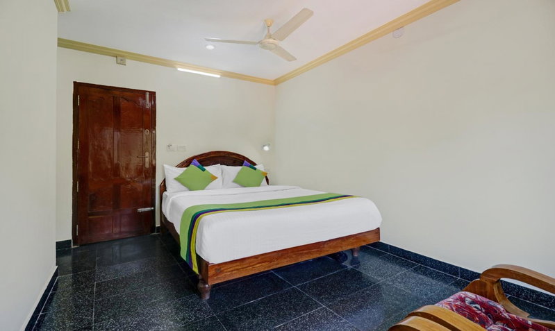 Itsy Hotels The Waters Edge Beach Resort, Kovalam, India
