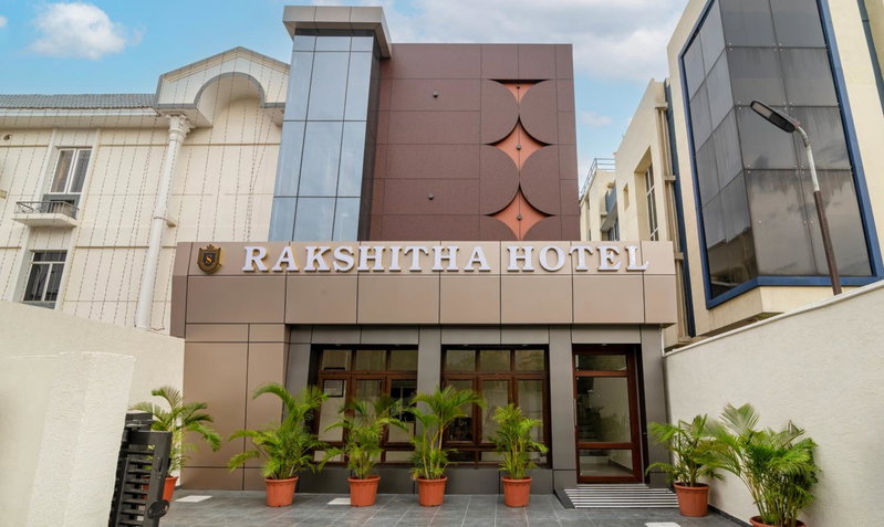 Treebo Rakshitha, Porur, Chennai, India