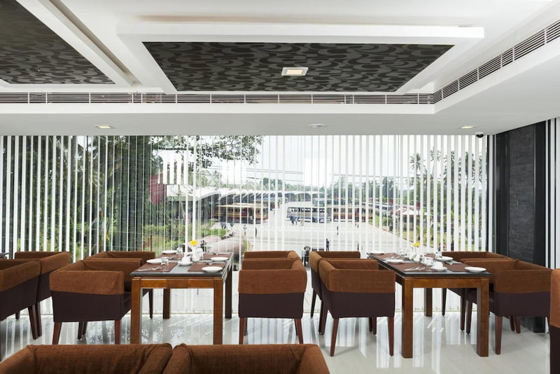 Abaam Hotel, Kanayannur, India