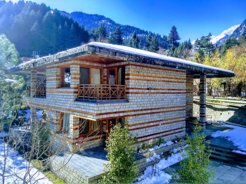 Banon Resorts, Manāli, India