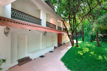 Villa San Lawrenz, Lonavala, India