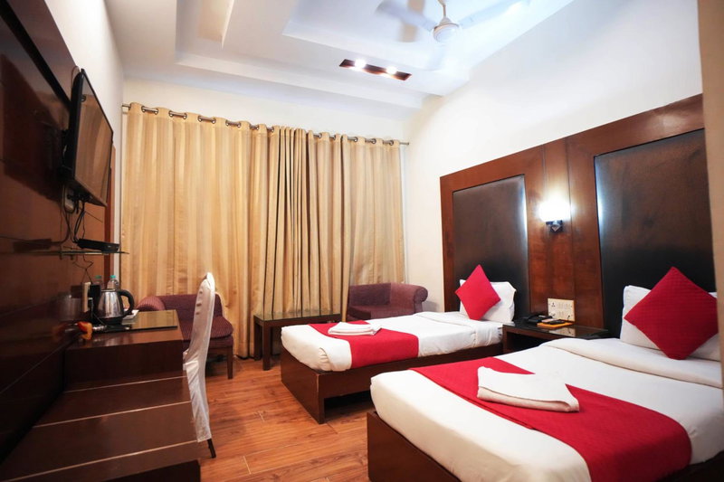 Hotel Haris MG Road Gurugram, Gurgaon, India