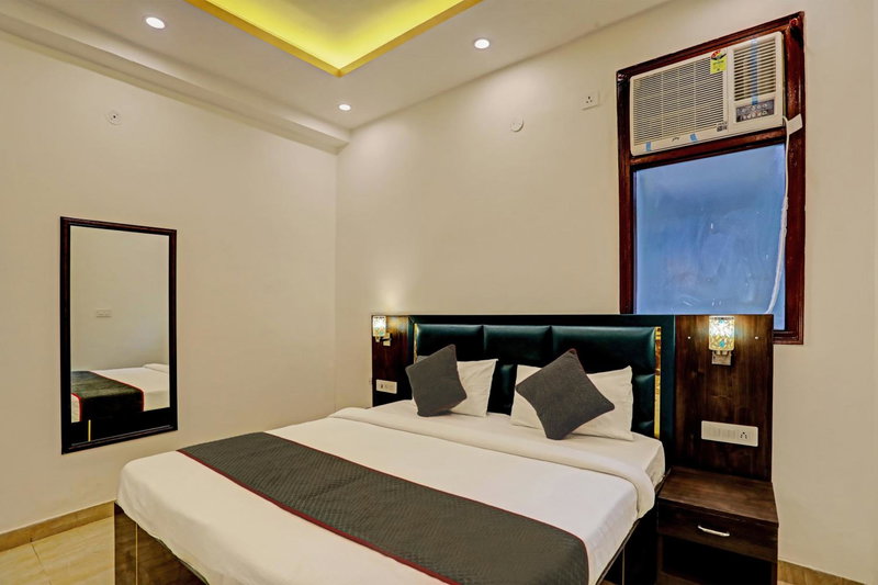 Super Collection O Sector 55 Noida Near Noida Stadium, Noida, India